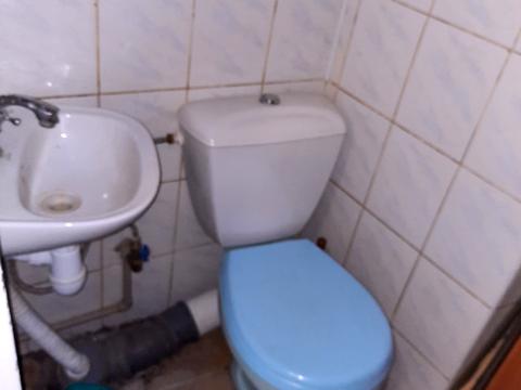 комерційна за адресою Лесі Українки вул., 10