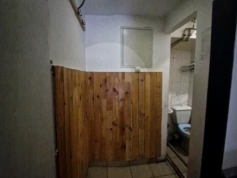 комерційна за адресою Лесі Українки вул., 10