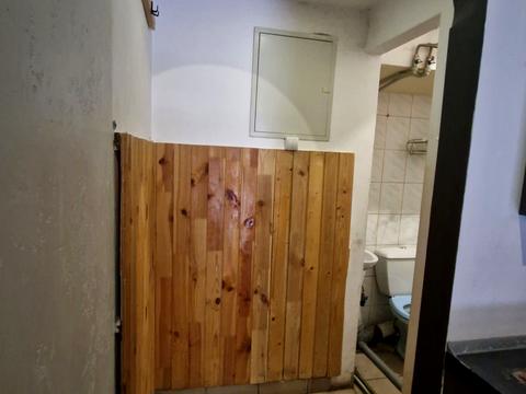 комерційна за адресою Лесі Українки вул., 10