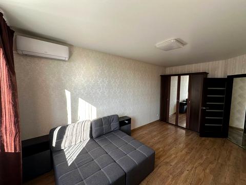 квартира за адресою Літературна вул. (Чехова), 14-В