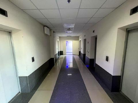 комерційна за адресою Дніпровська набережна вул., 26-Ж