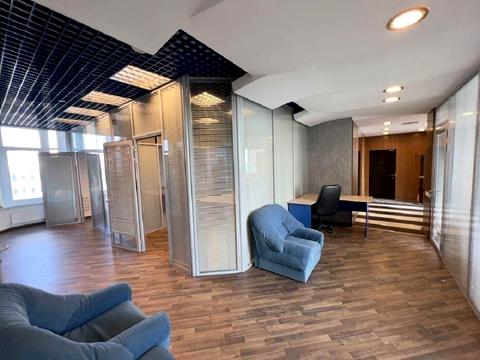 комерційна за адресою Дніпровська набережна вул., 26-Ж