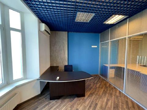 комерційна за адресою Дніпровська набережна вул., 26-Ж