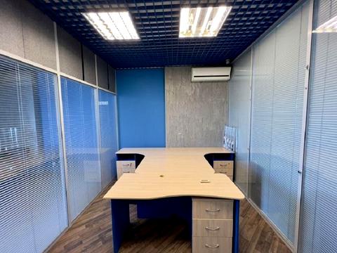 комерційна за адресою Дніпровська набережна вул., 26-Ж