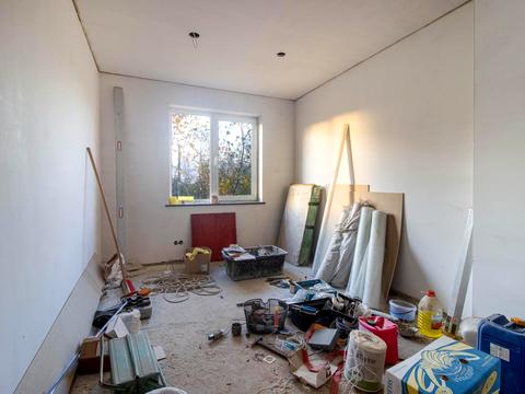 дом по адресу Максимишина ул.