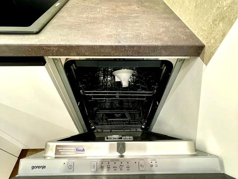 квартира за адресою Віктора Некрасова вул. (Північно-Сирецька), 8