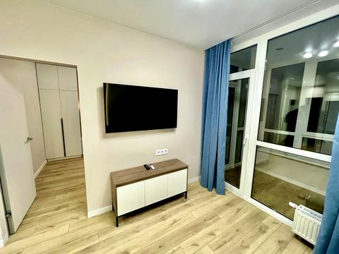 квартира за адресою Віктора Некрасова вул. (Північно-Сирецька), 8