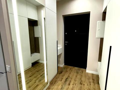 квартира за адресою Віктора Некрасова вул. (Північно-Сирецька), 8