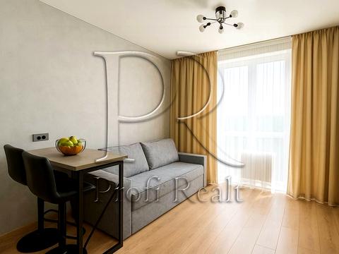 квартира за адресою Героїв Небесної Сотні просп., 16/10