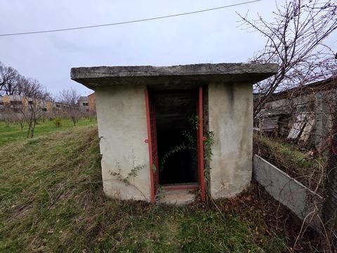 комерційна за адресою Провулок Святковий, 2