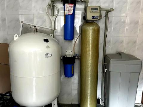 дом по адресу Анатолия Соловьяненко ул.