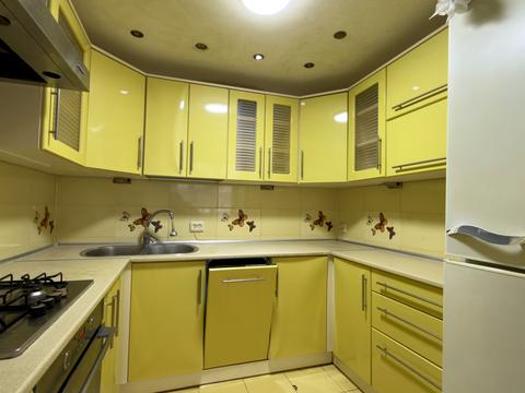 квартира за адресою Дмитра Яворницького вул. (), 3а