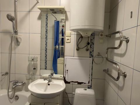 квартира за адресою Дмитра Яворницького вул. (), 3а