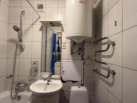 квартира за адресою Дмитра Яворницького вул. (), 3а