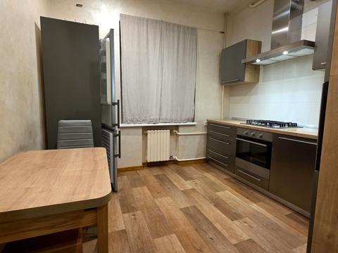 квартира за адресою Будівельників вул., 28