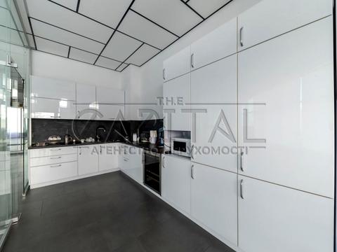 комерційна за адресою Київ, Кловський узвіз (Кловський), 7a