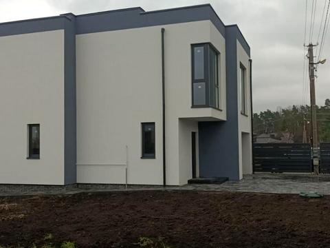 будинок за адресою С.Бандери