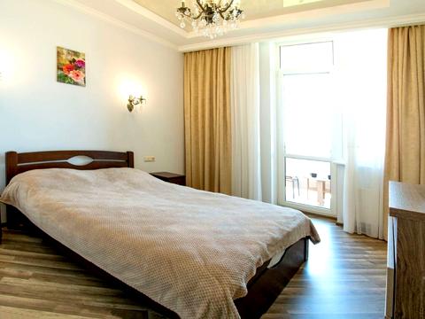 квартира по адресу Французский бульв., 26/1