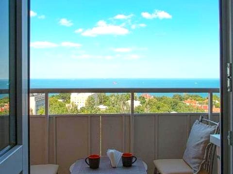 квартира по адресу Французский бульв., 26/1