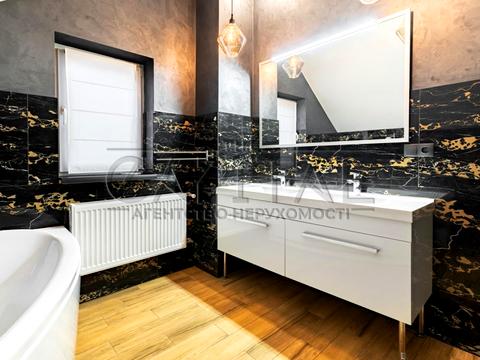 будинок за адресою Лугова вул.