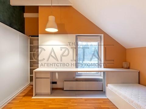 будинок за адресою Лугова вул.