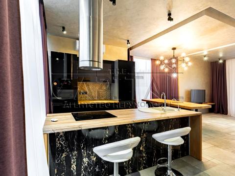 будинок за адресою Лугова вул.