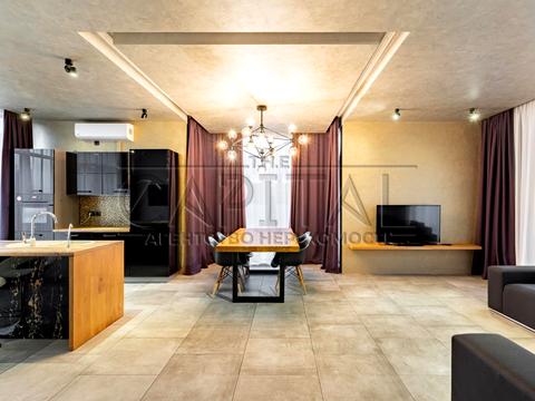 будинок за адресою Лугова вул.