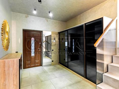 будинок за адресою Лугова вул.