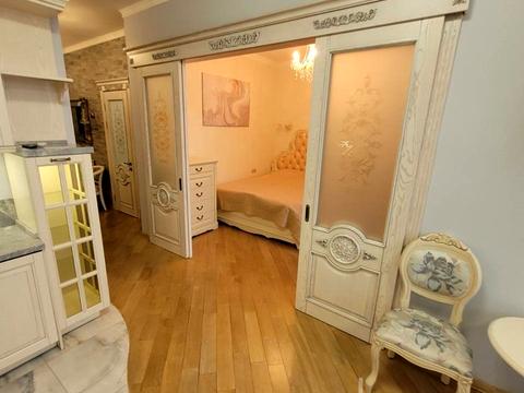 квартира за адресою Джона Маккейна вул. (Івана Кудрі), 7