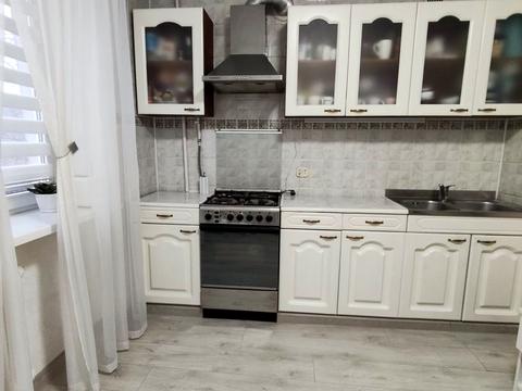 квартира за адресою Пластова вул. (Остафова), 34