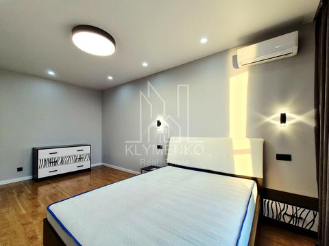 квартира по адресу Ревуцкого ул., 40-В