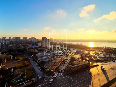 квартира по адресу Ревуцкого ул., 40-В