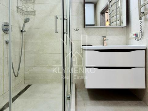 квартира по адресу Ревуцкого ул., 40-В