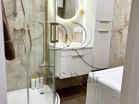 квартира за адресою Героїв Небесної Сотні просп., 16/10