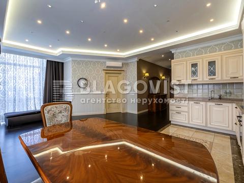 квартира за адресою Джона Маккейна вул. (Івана Кудрі), 7