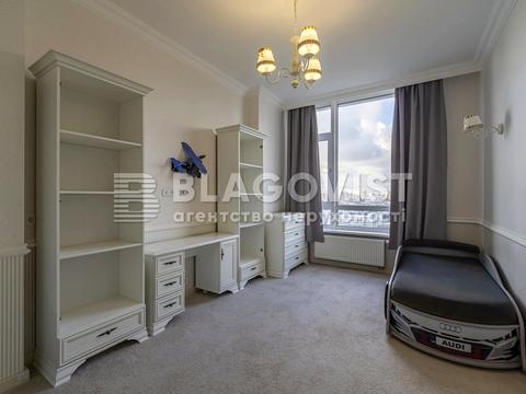 квартира за адресою Джона Маккейна вул. (Івана Кудрі), 7