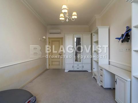 квартира за адресою Джона Маккейна вул. (Івана Кудрі), 7