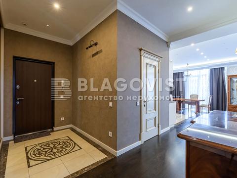 квартира за адресою Джона Маккейна вул. (Івана Кудрі), 7