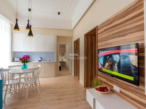 квартира за адресою Софіївська вул., 18