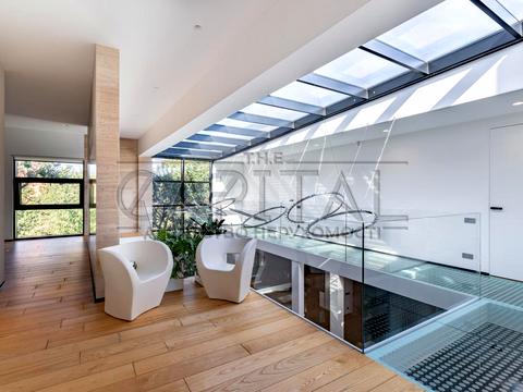 будинок за адресою вул. Острів Водників