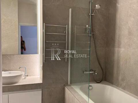 квартира за адресою Андрія Верхогляда вул. (Михайла Драгомирова), 11-Б