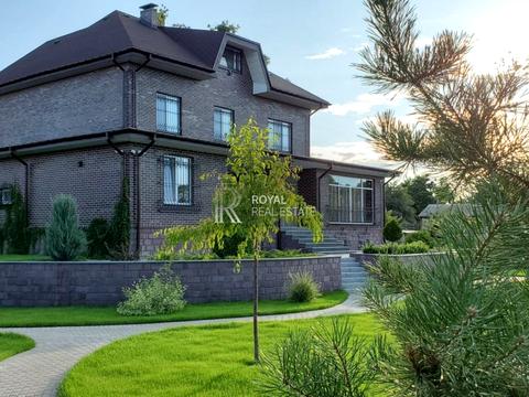 будинок за адресою приозерна