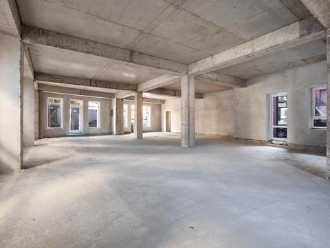 комерційна за адресою Богдана Хмельницького вул., 141