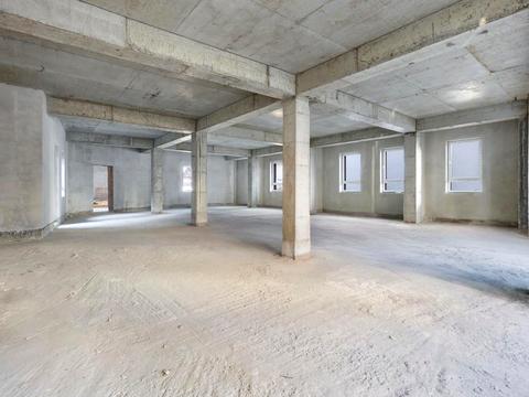 комерційна за адресою Богдана Хмельницького вул., 141