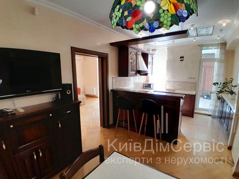 квартира за адресою Дмитрівська вул., 52-Б