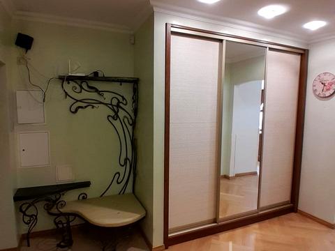 квартира за адресою Дмитрівська вул., 52-Б