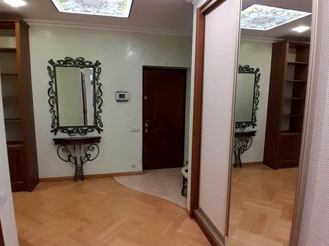 квартира за адресою Дмитрівська вул., 52-Б