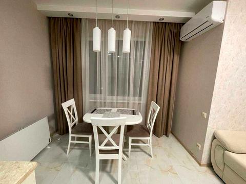 квартира за адресою Практична вул., 2