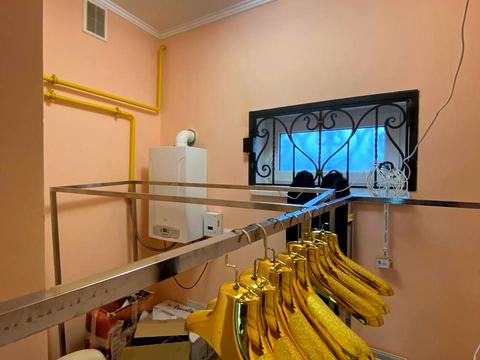 комерційна за адресою Костя Левицького вул., 19д