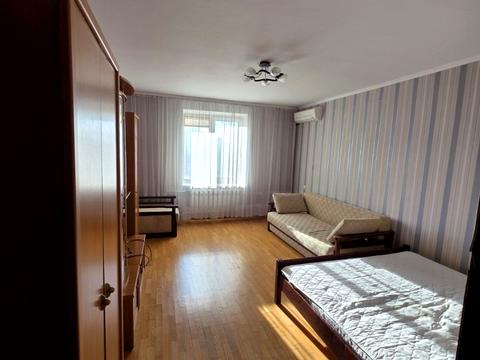 квартира по адресу Верховинца Василия ул., 10